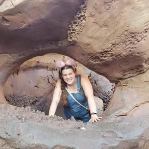 Meet your Posher, Elle